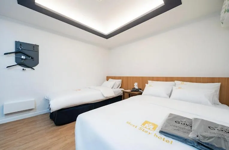 Must Stay Mokdong Seoul 0*,