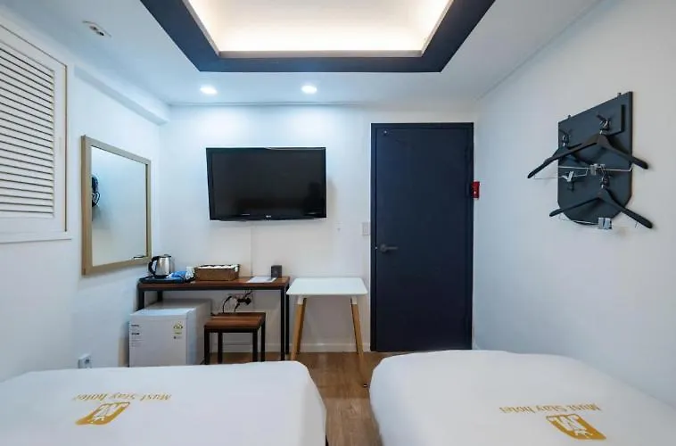 Must Stay Mokdong Seoul Hotel